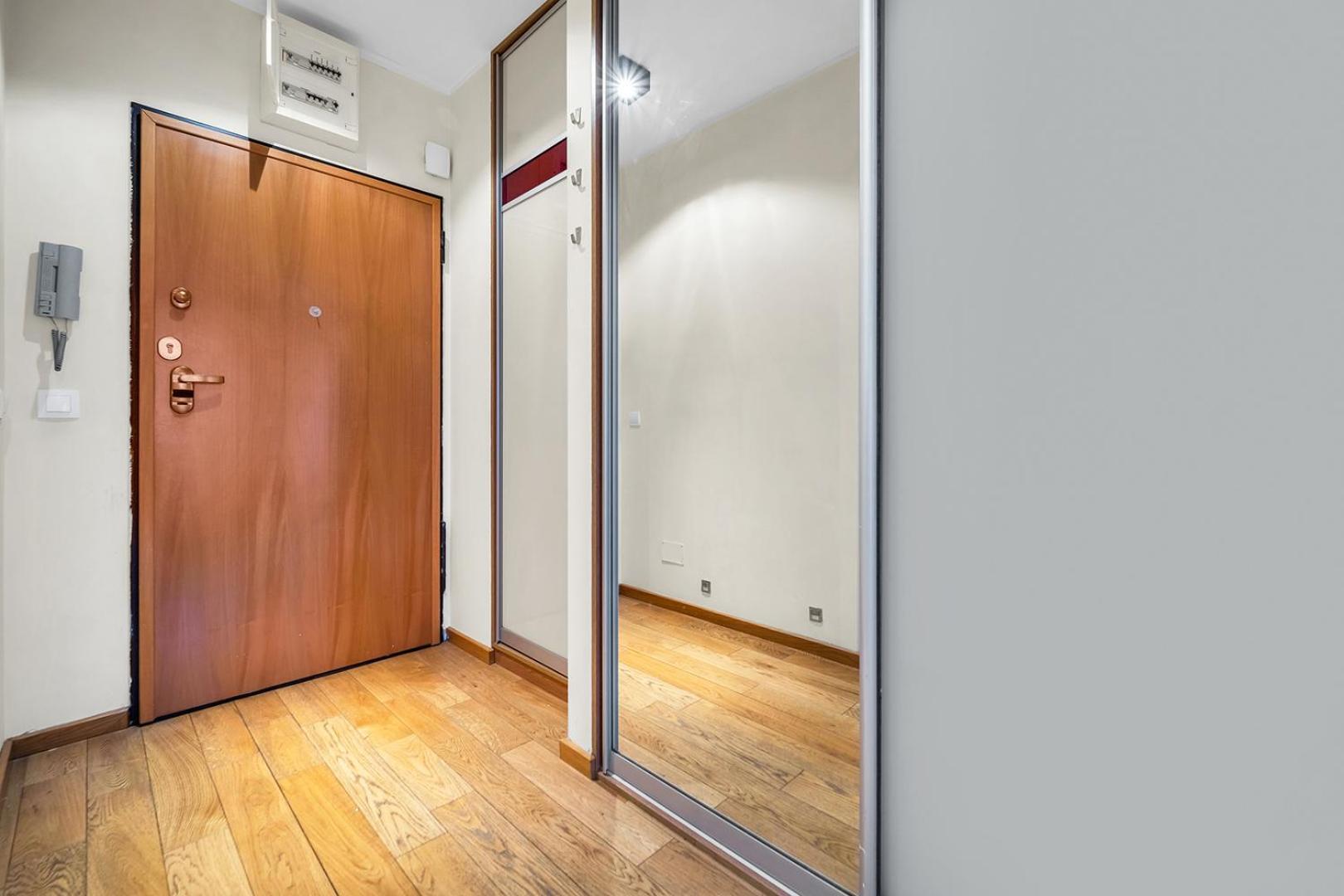 Wola Tower - 60M2, Balcony With City View, Parks Nearby - By Rentujemy 바르샤바 외부 사진